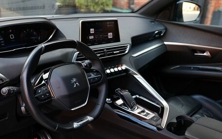 Peugeot 3008 II, 2019 год, 1 650 000 рублей, 13 фотография