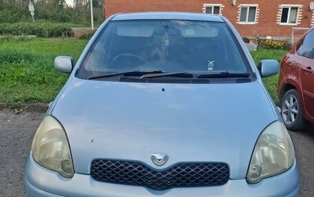 Toyota Vitz, 2003 год, 400 000 рублей, 2 фотография