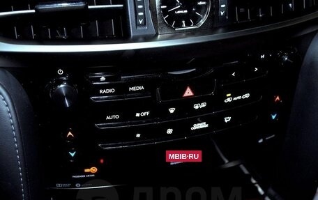 Lexus LX III, 2020 год, 10 999 000 рублей, 10 фотография