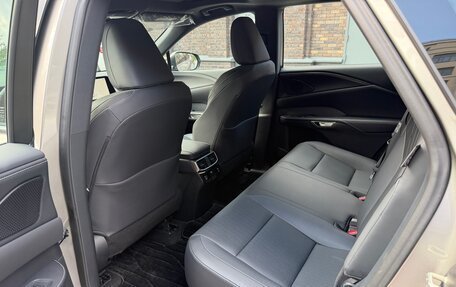 Lexus RX IV рестайлинг, 2025 год, 7 670 000 рублей, 12 фотография