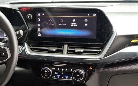 Chevrolet Trax, 2023 год, 1 270 000 рублей, 9 фотография