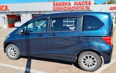 Honda Freed I, 2011 год, 950 000 рублей, 6 фотография