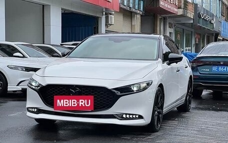Mazda 3, 2022 год, 1 370 000 рублей, 3 фотография