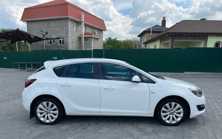 Opel Astra J, 2014 год, 850 000 рублей, 5 фотография