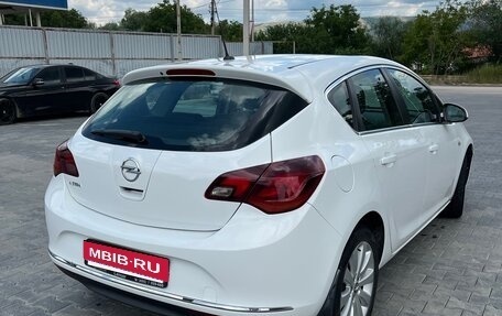Opel Astra J, 2014 год, 850 000 рублей, 4 фотография
