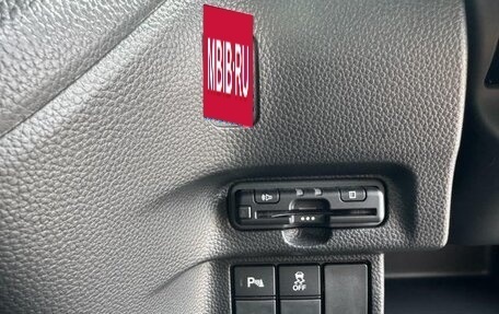 Honda N-BOX II, 2023 год, 897 000 рублей, 21 фотография