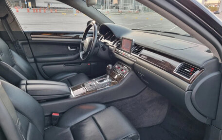 Audi A8, 2005 год, 2 100 000 рублей, 9 фотография