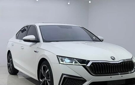 Skoda Octavia IV, 2022 год, 2 480 000 рублей, 3 фотография