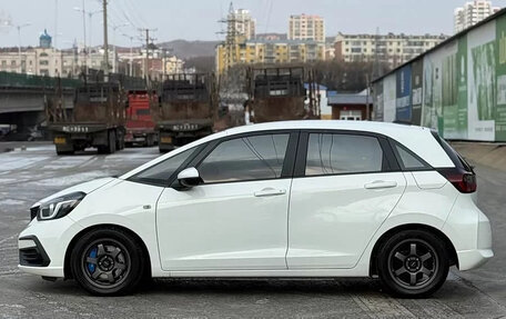 Honda Fit, 2022 год, 1 370 000 рублей, 5 фотография