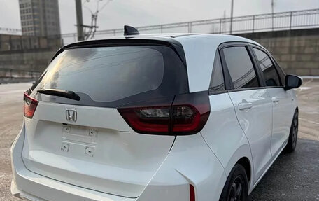 Honda Fit, 2022 год, 1 370 000 рублей, 8 фотография