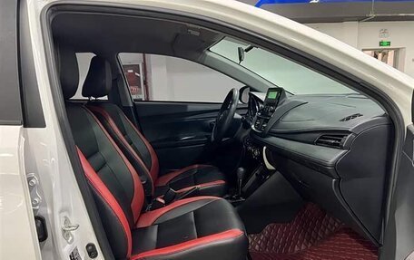 Toyota Yaris XP150 рестайлинг, 2022 год, 1 389 000 рублей, 12 фотография