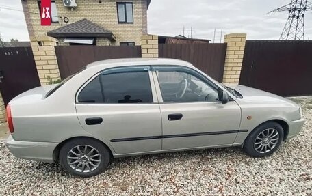 Hyundai Accent II, 2011 год, 500 000 рублей, 2 фотография