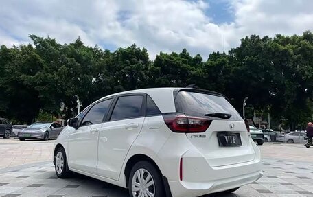 Honda Fit, 2022 год, 1 310 000 рублей, 4 фотография