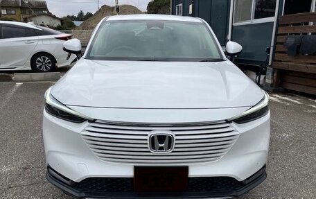 Honda Vezel, 2023 год, 1 860 000 рублей, 2 фотография