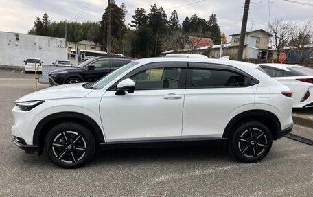 Honda Vezel, 2023 год, 1 860 000 рублей, 4 фотография