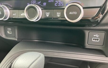 Honda Vezel, 2023 год, 1 860 000 рублей, 21 фотография