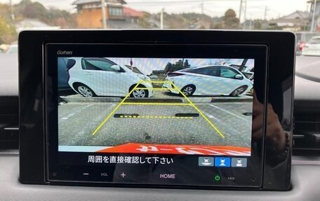 Honda Vezel, 2023 год, 1 860 000 рублей, 19 фотография
