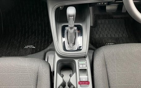 Honda Vezel, 2023 год, 1 860 000 рублей, 16 фотография