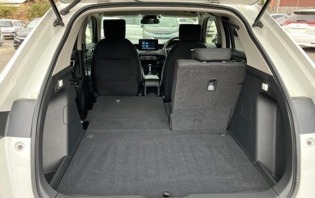 Honda Vezel, 2023 год, 1 860 000 рублей, 40 фотография