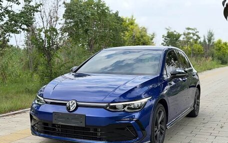 Volkswagen Golf VIII, 2021 год, 1 510 000 рублей, 1 фотография