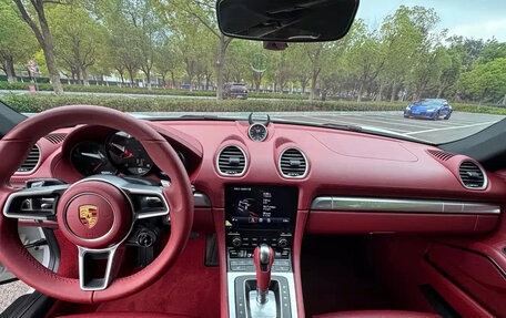 Porsche Cayman, 2020 год, 8 фотография
