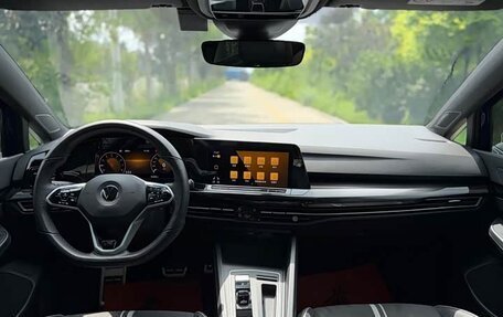 Volkswagen Golf VIII, 2021 год, 1 510 000 рублей, 13 фотография