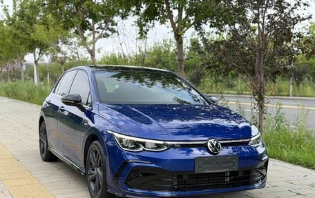 Volkswagen Golf VIII, 2021 год, 1 510 000 рублей, 3 фотография