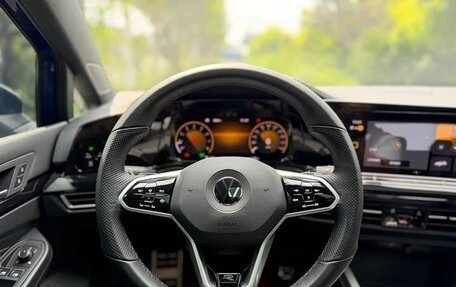 Volkswagen Golf VIII, 2021 год, 1 510 000 рублей, 14 фотография
