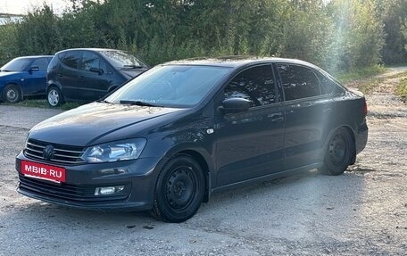 Volkswagen Polo VI (EU Market), 2017 год, 640 000 рублей, 2 фотография