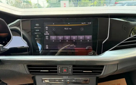Volkswagen Passat B8 рестайлинг, 2022 год, 1 780 000 рублей, 11 фотография