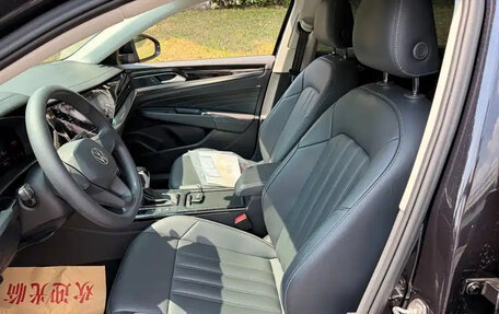 Volkswagen Passat B8 рестайлинг, 2022 год, 1 780 000 рублей, 7 фотография