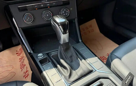 Volkswagen Passat B8 рестайлинг, 2022 год, 1 780 000 рублей, 12 фотография