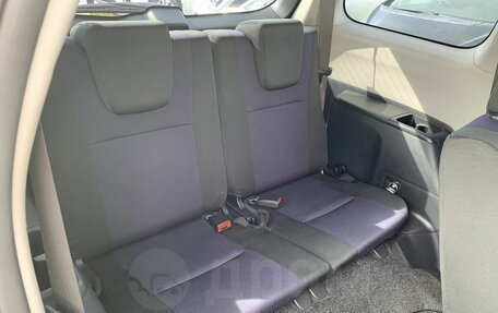 Toyota Wish II, 2012 год, 1 200 000 рублей, 14 фотография