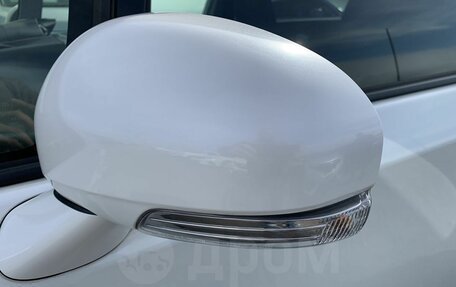Toyota Wish II, 2012 год, 1 200 000 рублей, 24 фотография