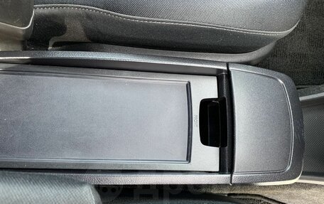 Toyota Wish II, 2012 год, 1 200 000 рублей, 33 фотография