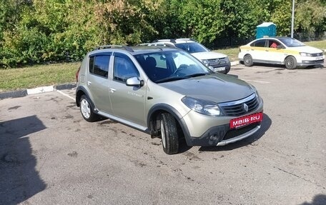 Renault Sandero I, 2012 год, 675 000 рублей, 2 фотография