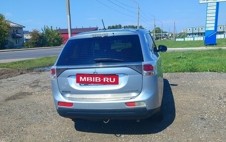 Mitsubishi Outlander III рестайлинг 3, 2012 год, 1 200 000 рублей, 4 фотография