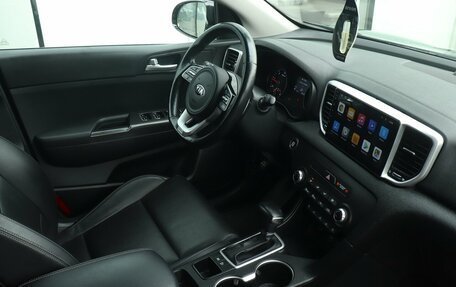 KIA Sportage IV рестайлинг, 2019 год, 2 490 000 рублей, 6 фотография