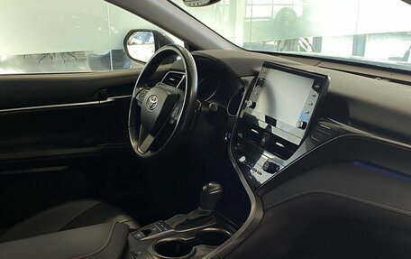Toyota Camry, 2022 год, 3 100 000 рублей, 18 фотография