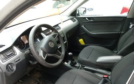 Skoda Rapid I, 2015 год, 850 000 рублей, 10 фотография