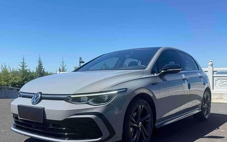 Volkswagen Golf VIII, 2022 год, 1 576 000 рублей, 1 фотография