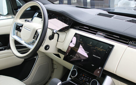 Land Rover Range Rover IV рестайлинг, 2022 год, 13 300 000 рублей, 13 фотография