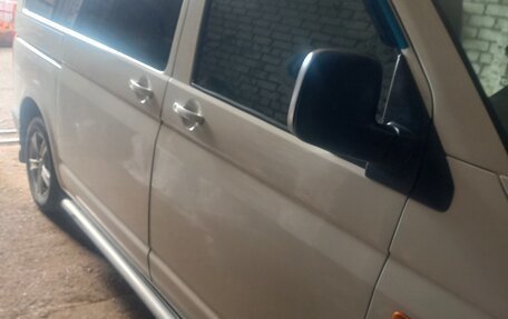 Volkswagen Transporter T5 рестайлинг, 2005 год, 1 010 000 рублей, 4 фотография