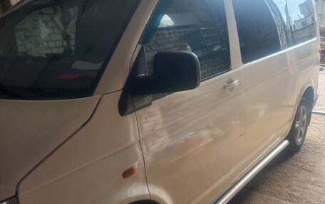 Volkswagen Transporter T5 рестайлинг, 2005 год, 1 010 000 рублей, 3 фотография