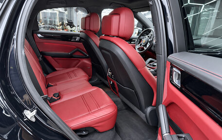 Porsche Cayenne III, 2021 год, 10 999 000 рублей, 8 фотография