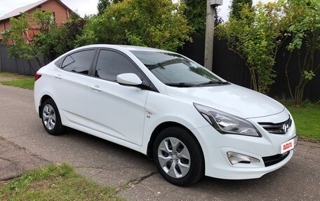 Hyundai Solaris II рестайлинг, 2014 год, 1 030 000 рублей, 2 фотография