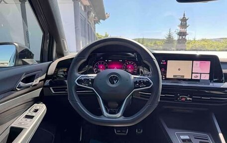 Volkswagen Golf VIII, 2022 год, 1 576 000 рублей, 8 фотография