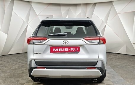 Toyota RAV4, 2020 год, 2 443 000 рублей, 8 фотография