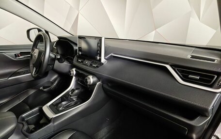 Toyota RAV4, 2020 год, 2 443 000 рублей, 12 фотография