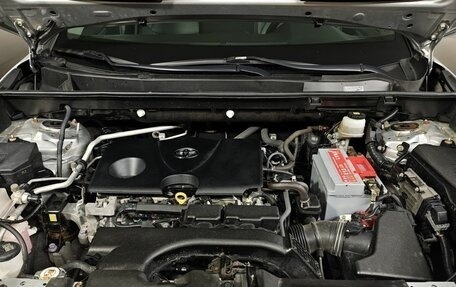 Toyota RAV4, 2020 год, 2 443 000 рублей, 11 фотография